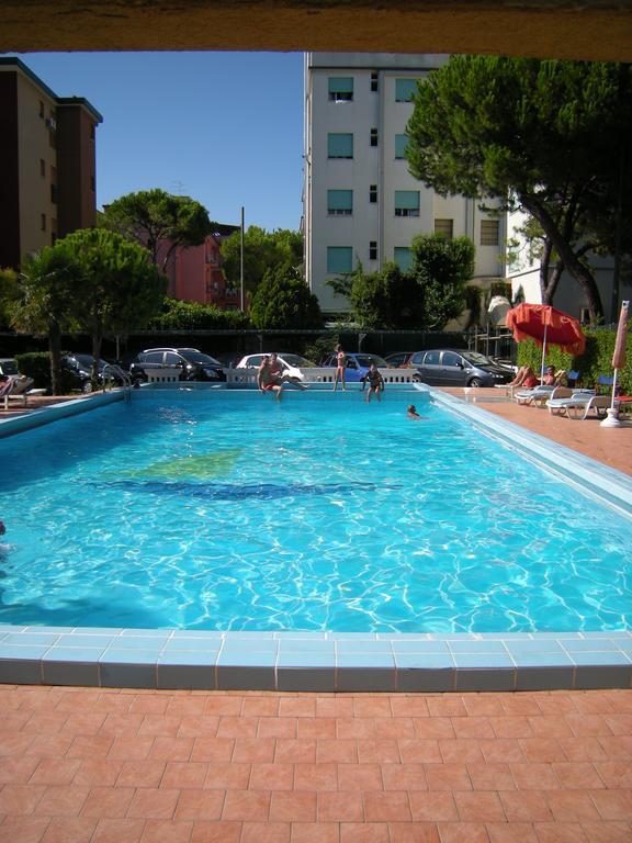 Continental Hotel 3*